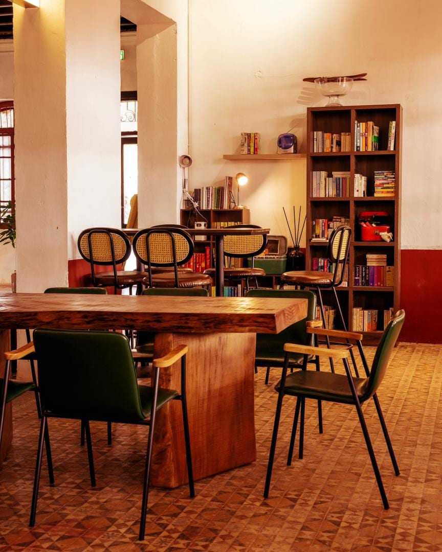 Reading lounge